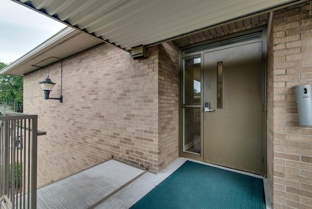2020 Beech Ave Apt C19, Nashville, TN 37204