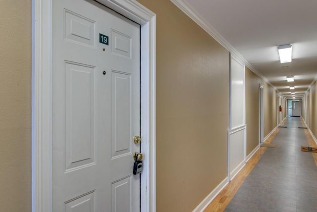 2020 Beech Ave Apt C19, Nashville, TN 37204