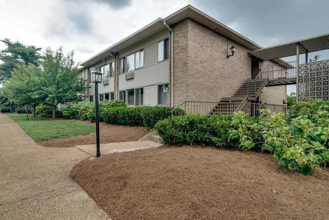 2020 Beech Ave Apt C19, Nashville, TN 37204