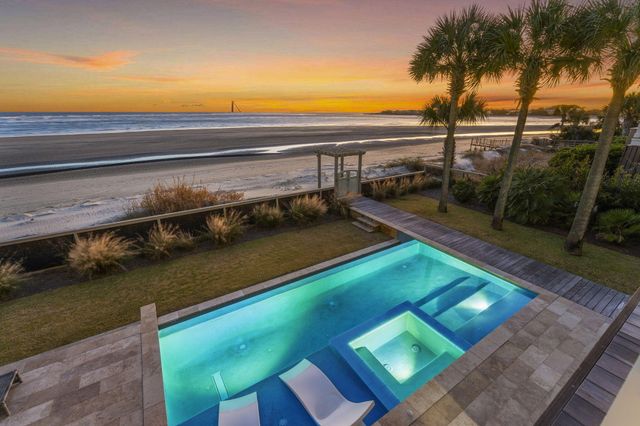 116 Ocean Boulevard, Isle Of Palms, SC 29451