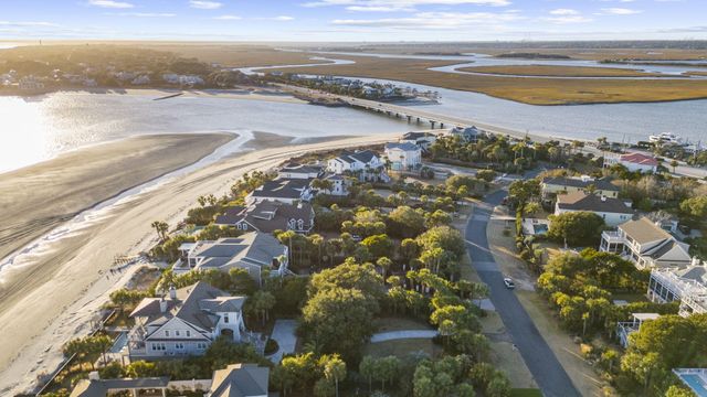 116 Ocean Boulevard, Isle Of Palms, SC 29451