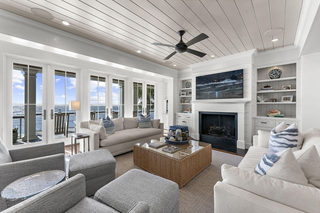 116 Ocean Boulevard, Isle Of Palms, SC 29451