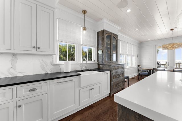 116 Ocean Boulevard, Isle Of Palms, SC 29451