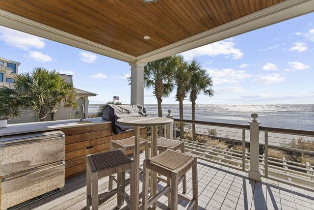 116 Ocean Boulevard, Isle Of Palms, SC 29451