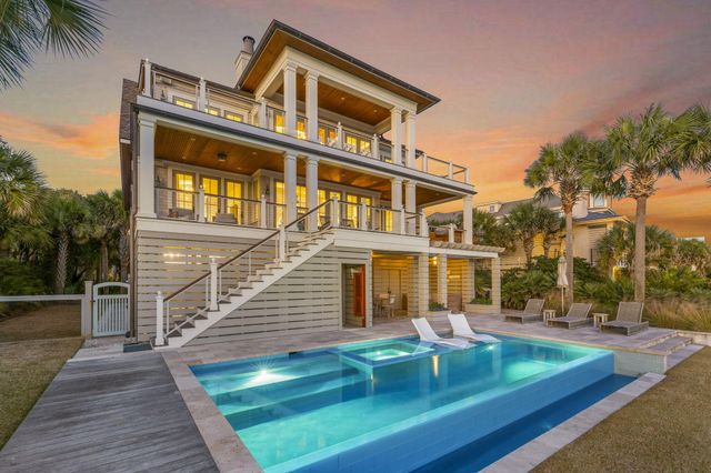 116 Ocean Boulevard, Isle Of Palms, SC 29451