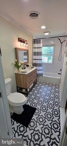 5141 TURKEY POINT RD, North East, MD 21901
