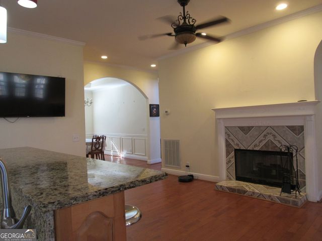 240 W Miles Road, Carrollton, GA 30116