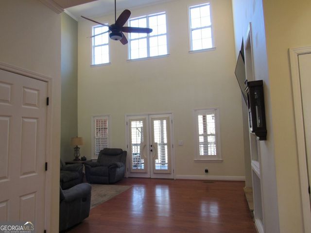 240 W Miles Road, Carrollton, GA 30116