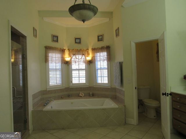 240 W Miles Road, Carrollton, GA 30116