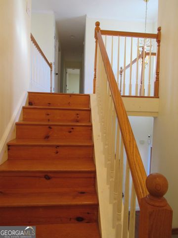 240 W Miles Road, Carrollton, GA 30116