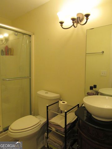 240 W Miles Road, Carrollton, GA 30116