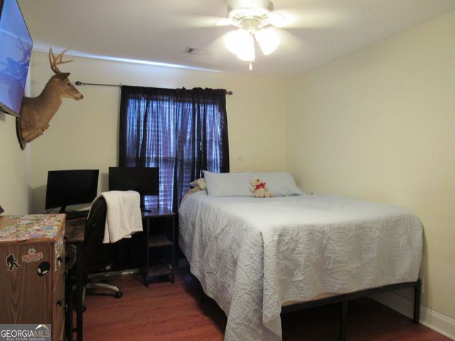 240 W Miles Road, Carrollton, GA 30116