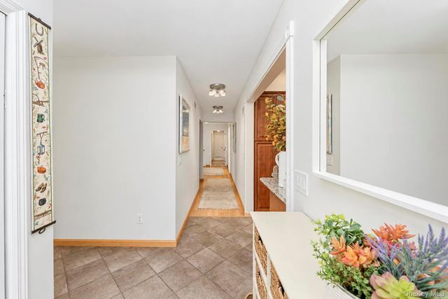 39 Daly Court, Riverhead, NY 11901