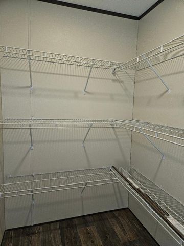 482 McDonald LN W, Cedar Creek, TX 78612