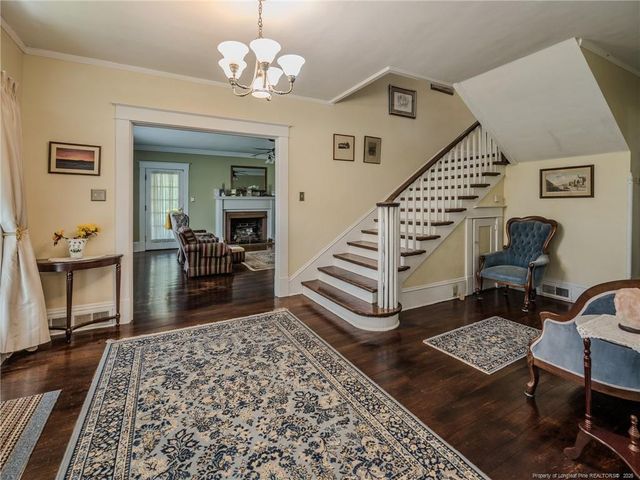 212 E Third Avenue, Red Springs, NC 28377