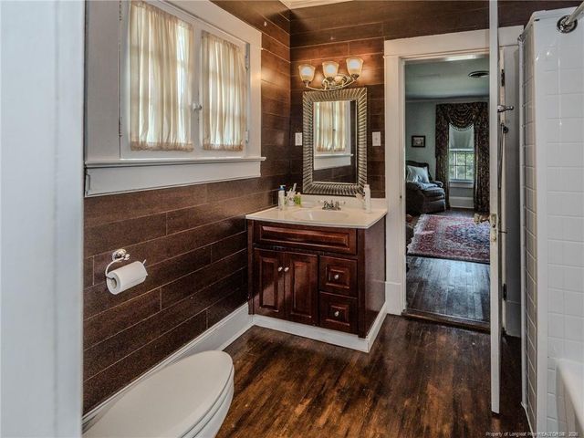 212 E Third Avenue, Red Springs, NC 28377