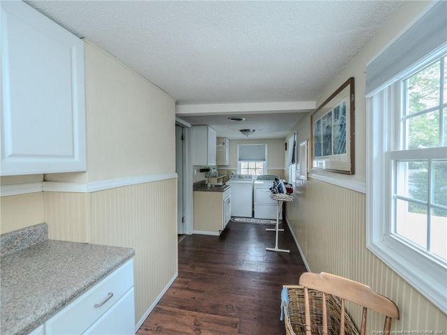 212 E Third Avenue, Red Springs, NC 28377