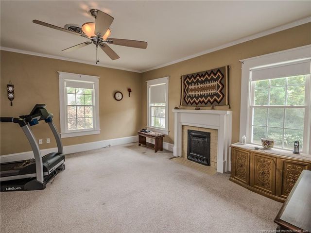212 E Third Avenue, Red Springs, NC 28377