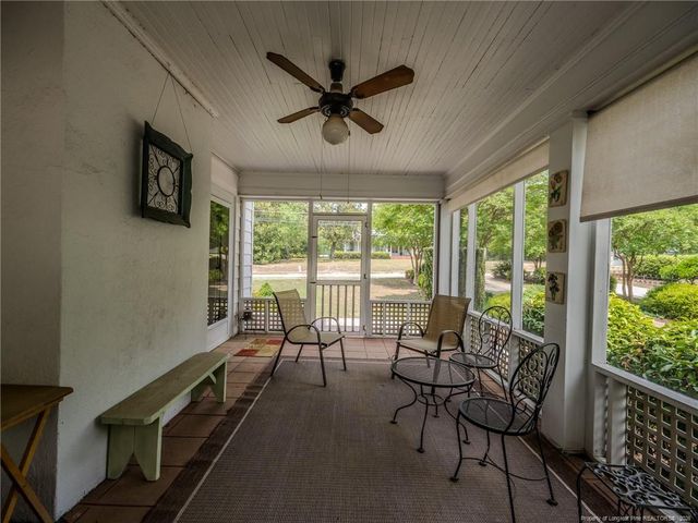 212 E Third Avenue, Red Springs, NC 28377
