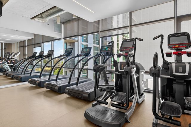 700 12th Ave S Unit 804, Nashville, TN 37203