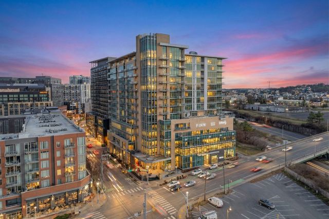 700 12th Ave S Unit 804, Nashville, TN 37203