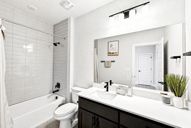 2702 Sebring CIR, Austin, TX 78747