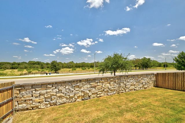 2702 Sebring CIR, Austin, TX 78747