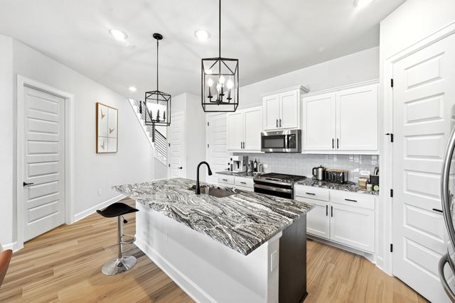 2702 Sebring CIR, Austin, TX 78747