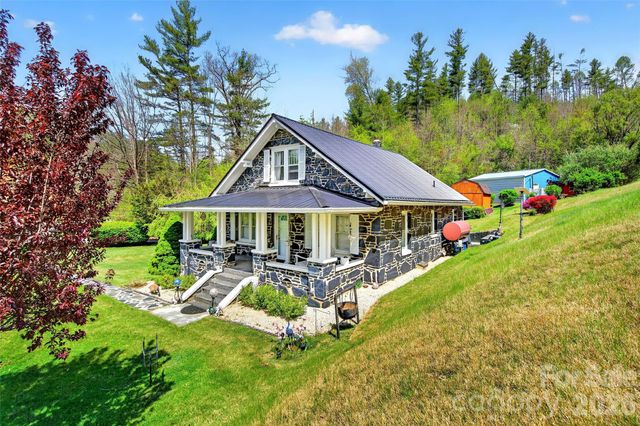 6507 S 226 Highway, Spruce Pine, NC 28777
