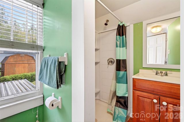 6507 S 226 Highway, Spruce Pine, NC 28777