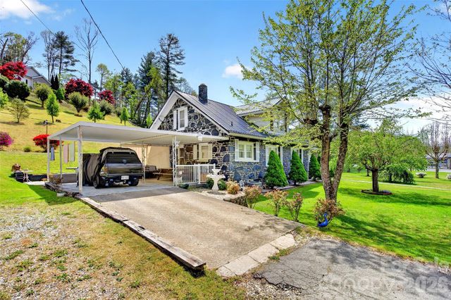 6507 S 226 Highway, Spruce Pine, NC 28777