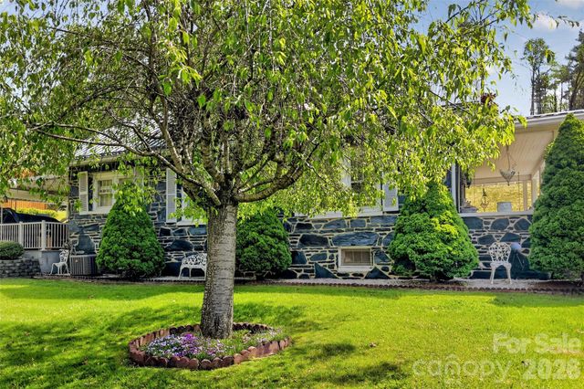 6507 S 226 Highway, Spruce Pine, NC 28777