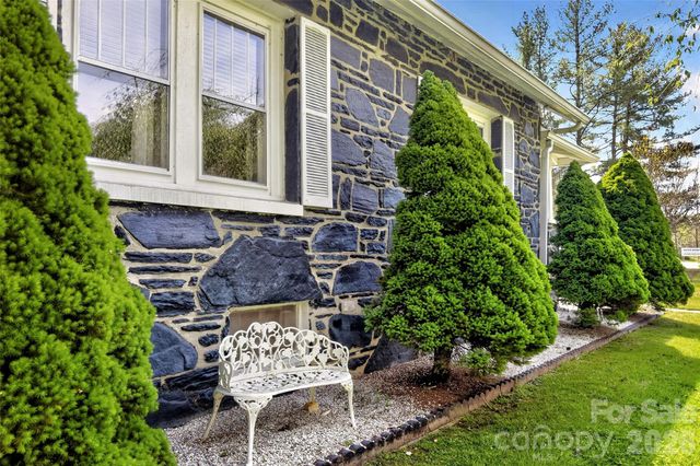 6507 S 226 Highway, Spruce Pine, NC 28777