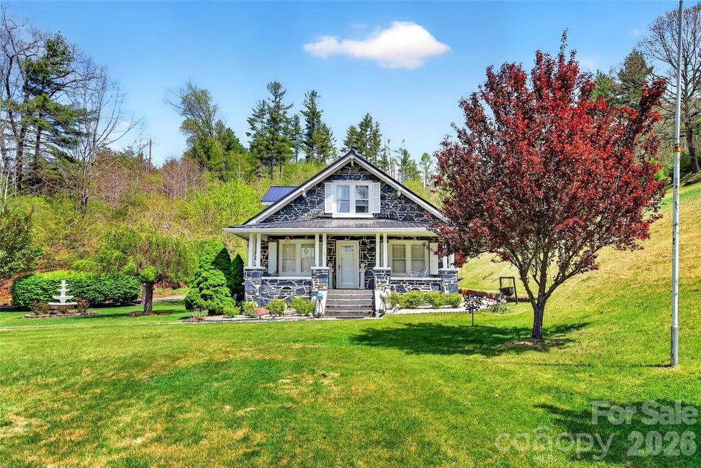 6507 S 226 Highway, Spruce Pine, NC 28777