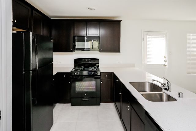 2980 Wallace Wells Court, Crandall, TX 75114