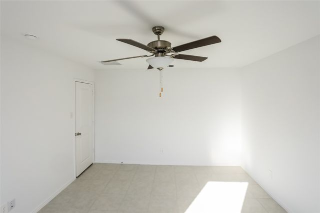 2980 Wallace Wells Court, Crandall, TX 75114