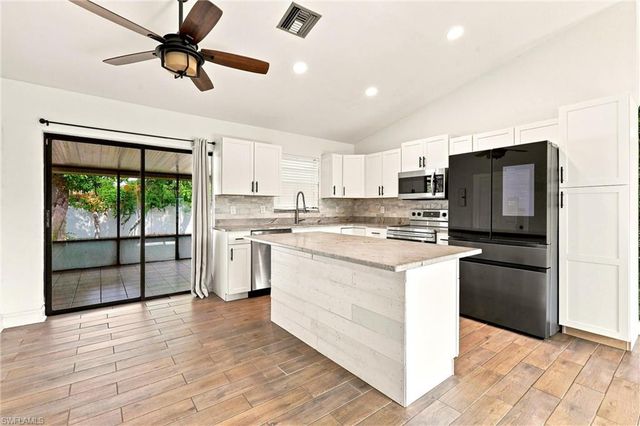 18500 Sarasota RD, Fort Myers, FL 33967
