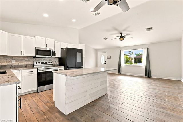 18500 Sarasota RD, Fort Myers, FL 33967