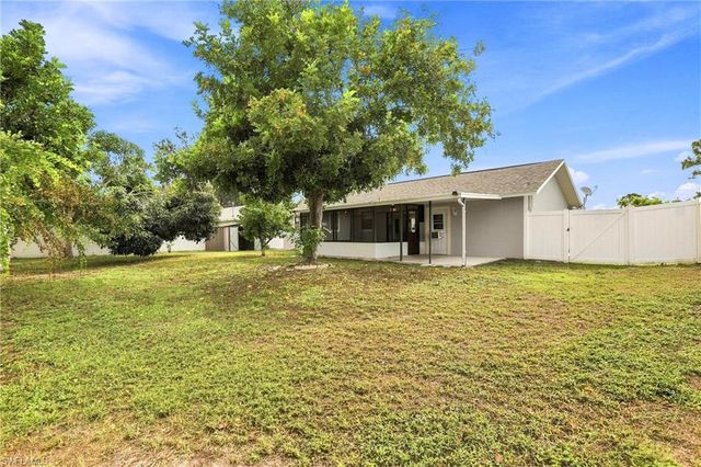18500 Sarasota RD, Fort Myers, FL 33967