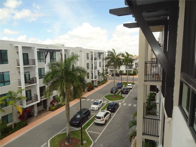 4670 NW 84th Ave 44, Doral, FL 33166