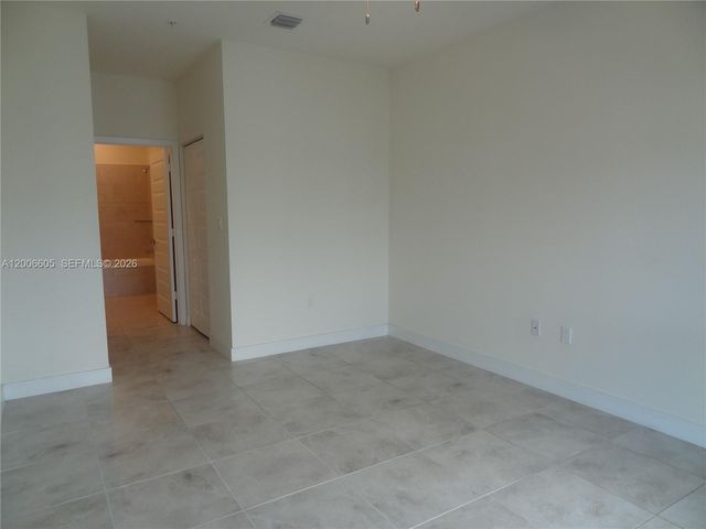 4670 NW 84th Ave 44, Doral, FL 33166