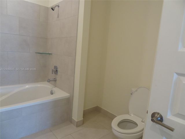 4670 NW 84th Ave 44, Doral, FL 33166