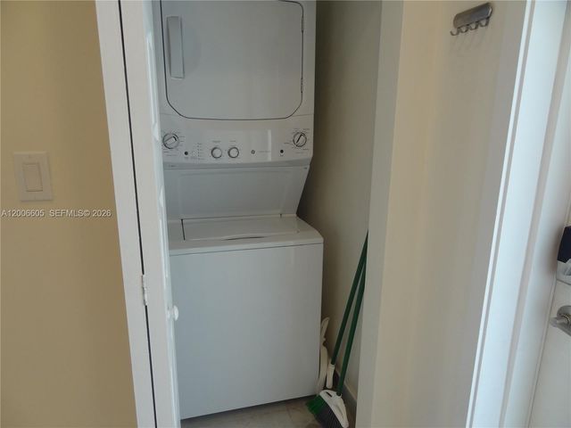 4670 NW 84th Ave 44, Doral, FL 33166