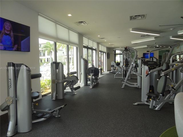 4670 NW 84th Ave 44, Doral, FL 33166