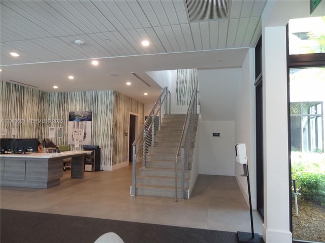 4670 NW 84th Ave 44, Doral, FL 33166