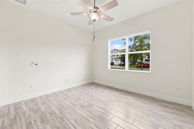 5627 Opal Drive, Loxahatchee, FL 33470