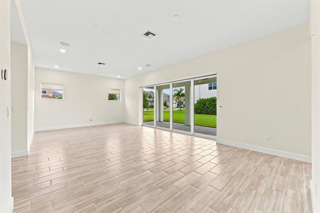 5627 Opal Drive, Loxahatchee, FL 33470
