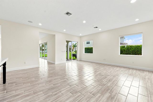5627 Opal Drive, Loxahatchee, FL 33470