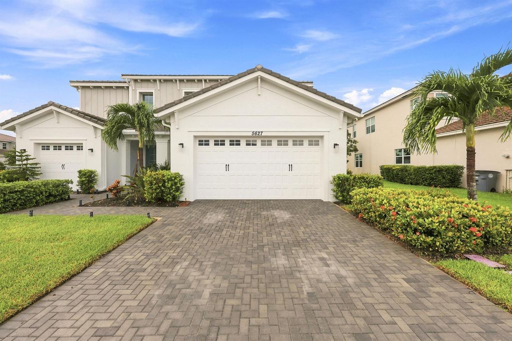 5627 Opal Drive, Loxahatchee, FL 33470