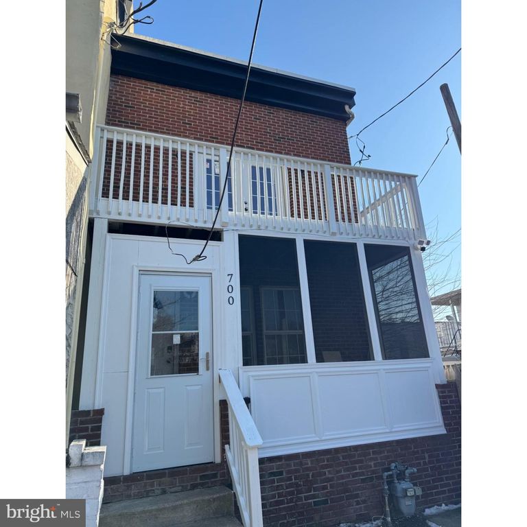 700 N ADAMS ST, Wilmington, DE 19801